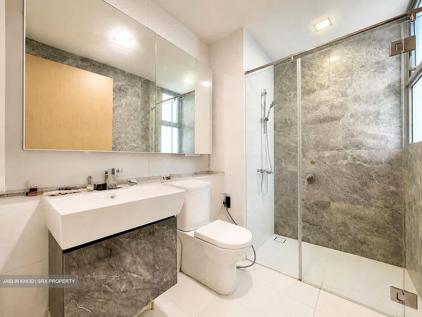 Eight Courtyards (D27), Condominium #612498911